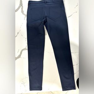 Lululemon Pants Blue size 8
